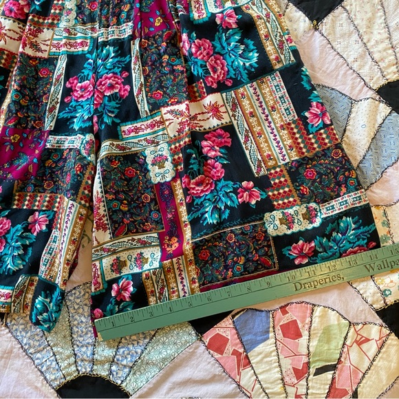 VINTAGE Shorts Bobbie Brooks 80s Floral Folk Art Pattern Stretchy Waist Pockets - Picture 5 of 13
